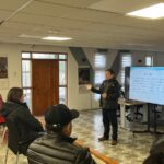 Tercer taller de la Ruta de la Formalización orientó a emprendedores locales en la obtención de patentes y permisos municipales.